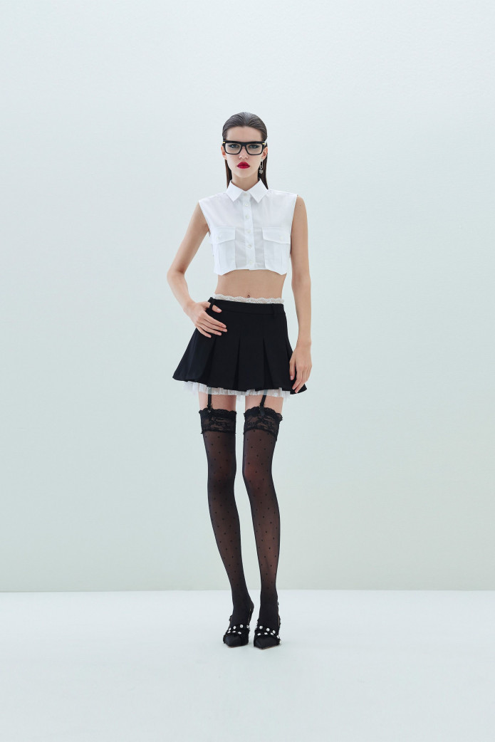 Falda Shana Aniye By negra | Mini falda plisada con encaje – FriendsnShop