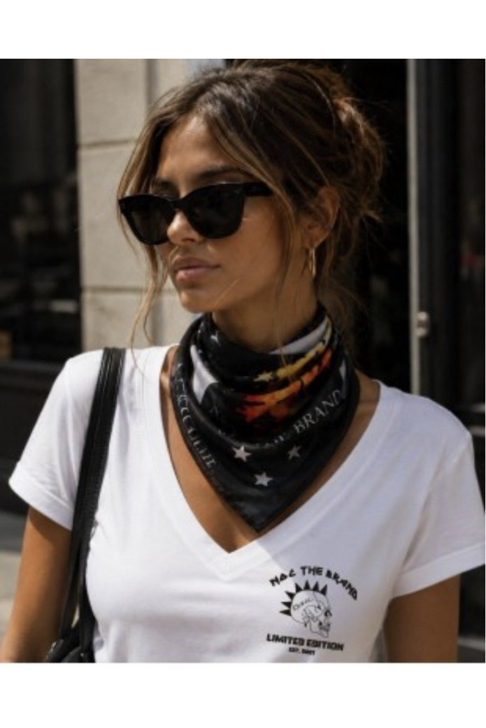Pañuelo Lips pequeño Noc Atelier | Pañuelo mujer estilo rock chic – FriendsnShop