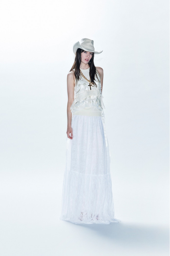 Top Angie Aniye By mujer | Top blanco romántico boho chic – FriendsnShop