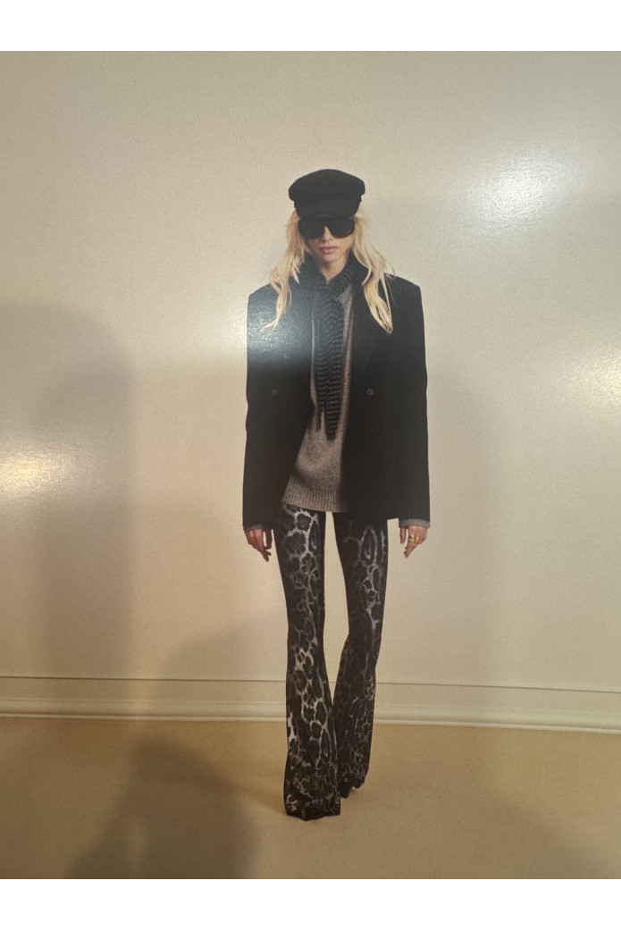 Flared Jodie Gray Leo | Pantalón Animal Print Mujer | FriendsnShop