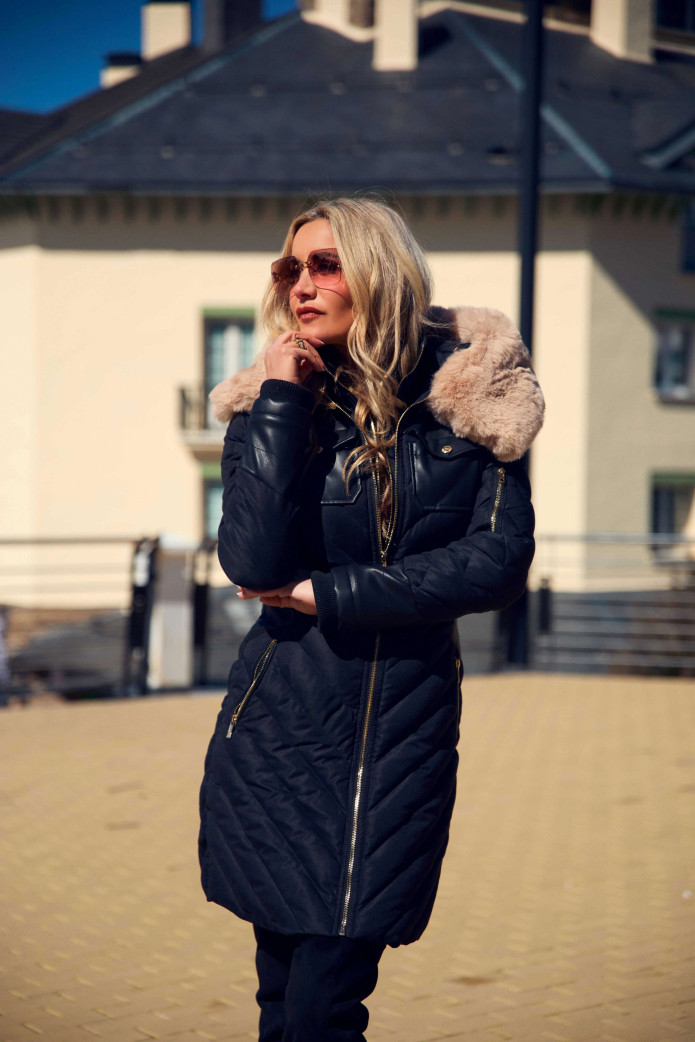 Abrigo Moraine Negro Camaleónica | FriendsnShop