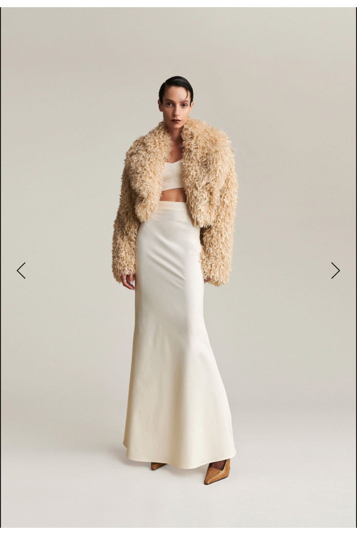 Chaqueta Crop Fur Poison – Piel sintética con actitud y estilo -Aniye By