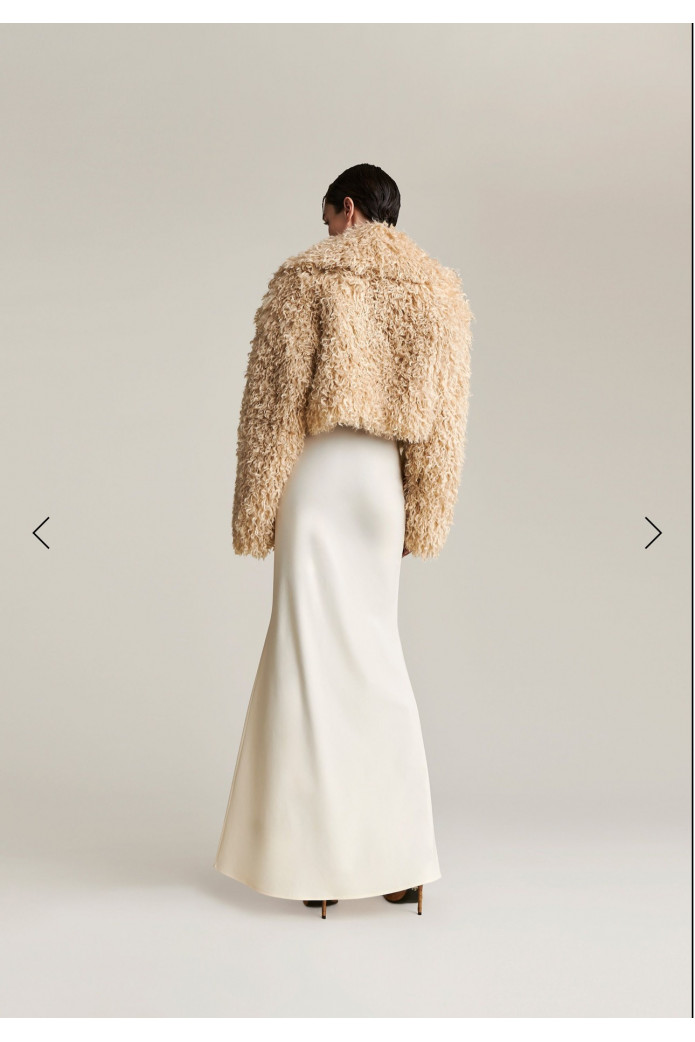 Chaqueta Crop Fur Poison – Piel sintética con actitud y estilo -Aniye By