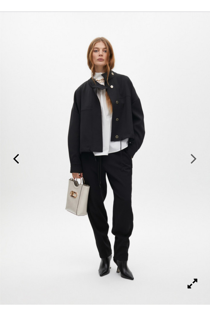 Pantalón jogger elegante Lola Casademunt – Comodidad y estilo moderno