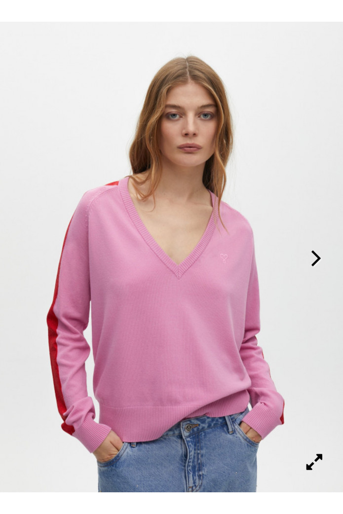 Jersey de punto con escote en pico Lola Casademunt – Casual y moderno