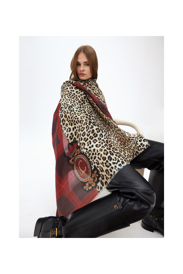 Fular animal print rojo y marrón – Lola Casademunt