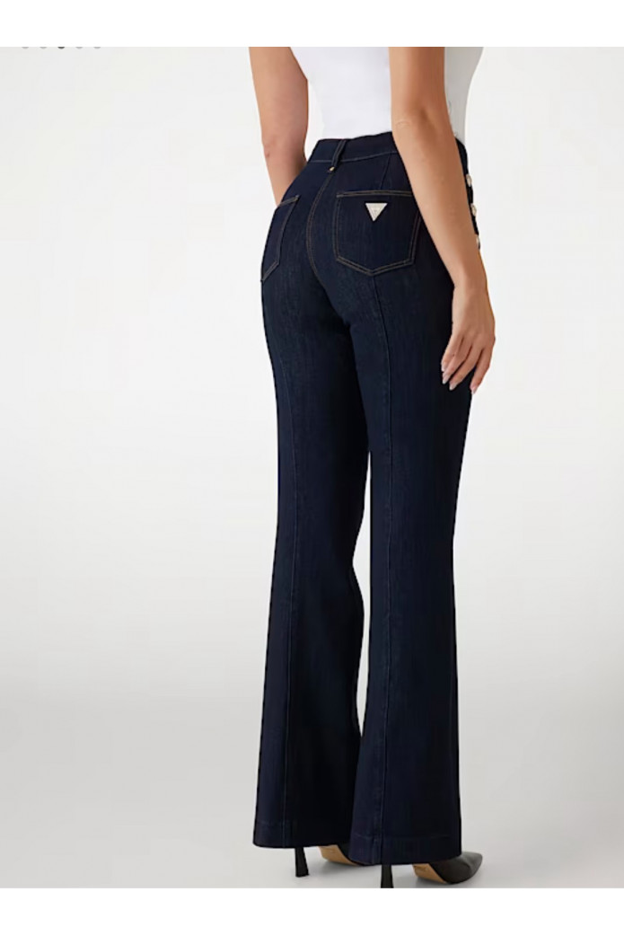 Vaqueros Chinos New Faye Guess – Estilo y comodidad