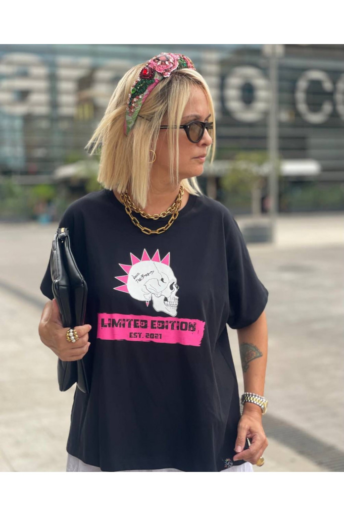 Camiseta Over Neón Skull – noc atelier