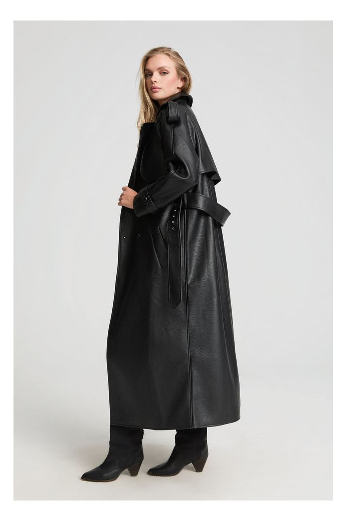 Black Trench Fetiche Suances – Trench negro largo y elegante