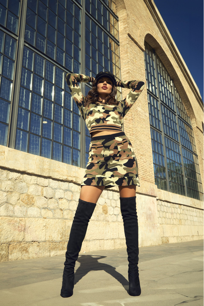 Jersey Diopsido Camaleonica – Moda mujer otoño invierno elegante y versátil