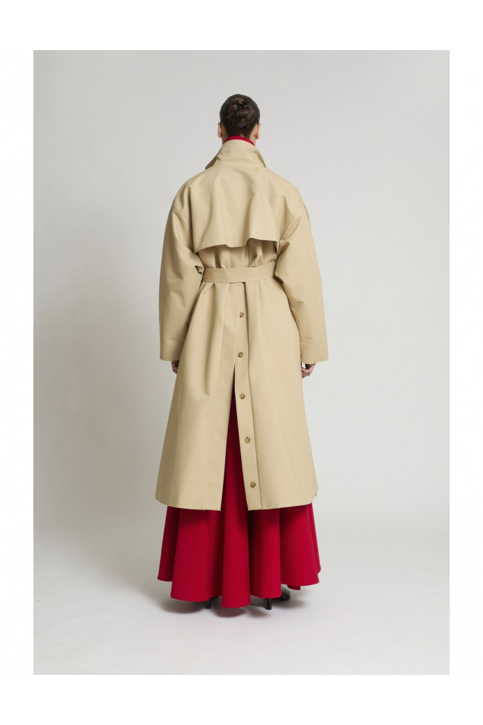 Gabardina Japonesa Larga Zaitegui – Elegancia minimalista con diseño exclusivo