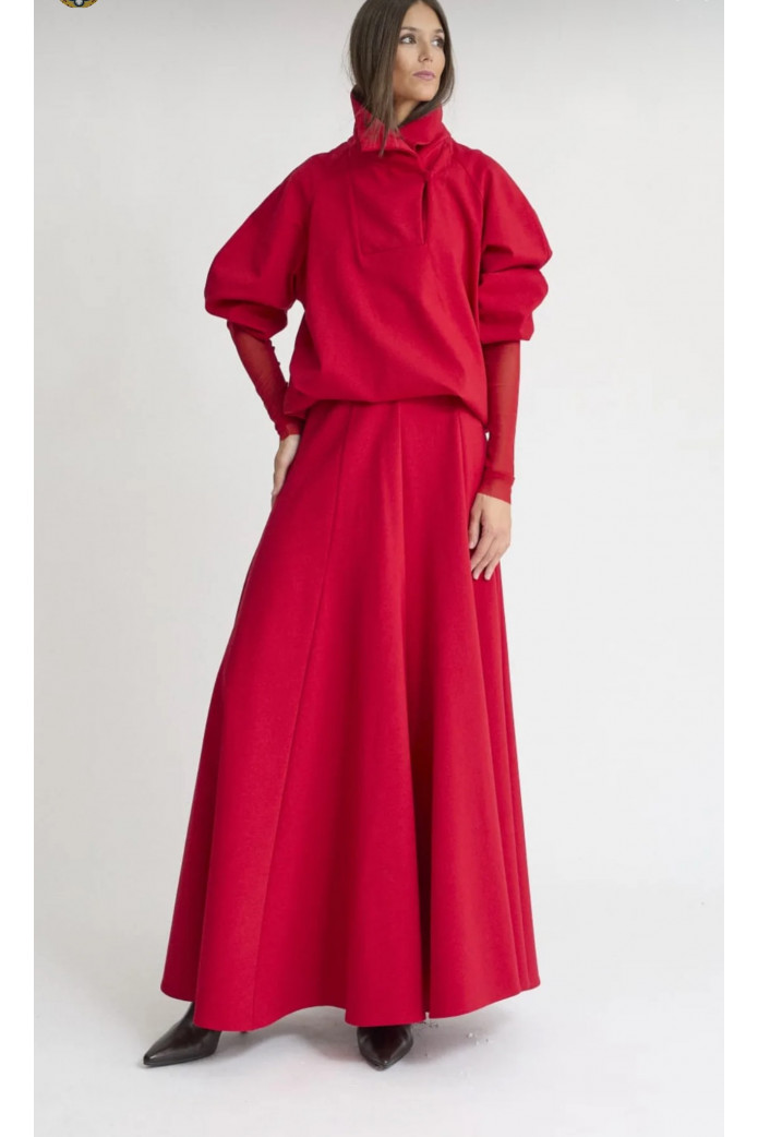 Sudadera roja Vanesa Zaitegui Studio – Estilo, elegancia y diseño contemporáneo
