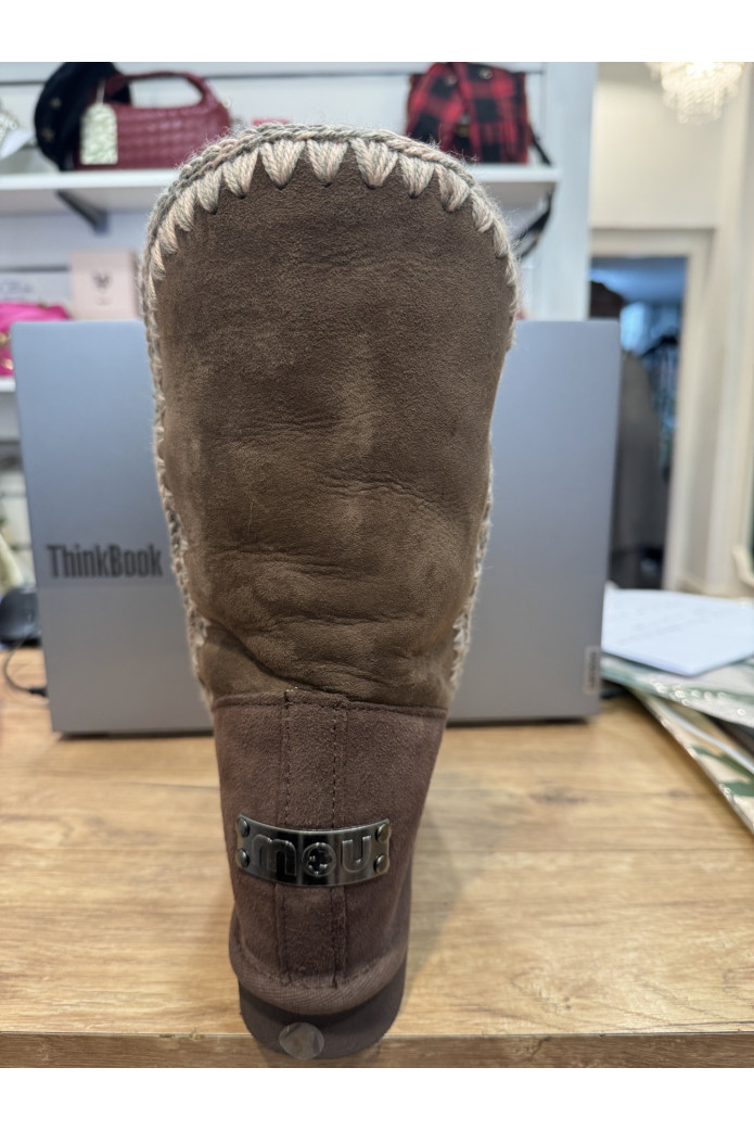 Botas Eskimo Inner Wedge Tall Marrón de MOU – Calidez, estilo y artesanía premium