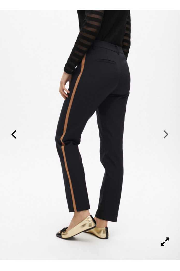 Pantalón jogger elegante Lola Casademunt – Comodidad y estilo moderno