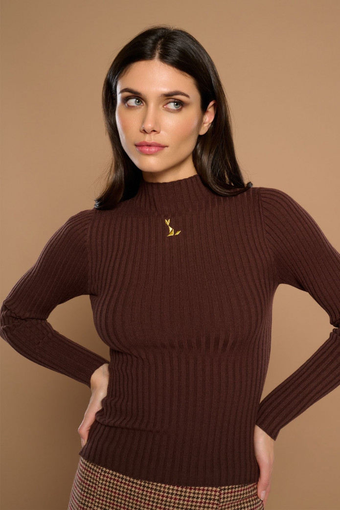 Brown Sofía Sweater de Minueto – Estilo, calidez y sofisticación