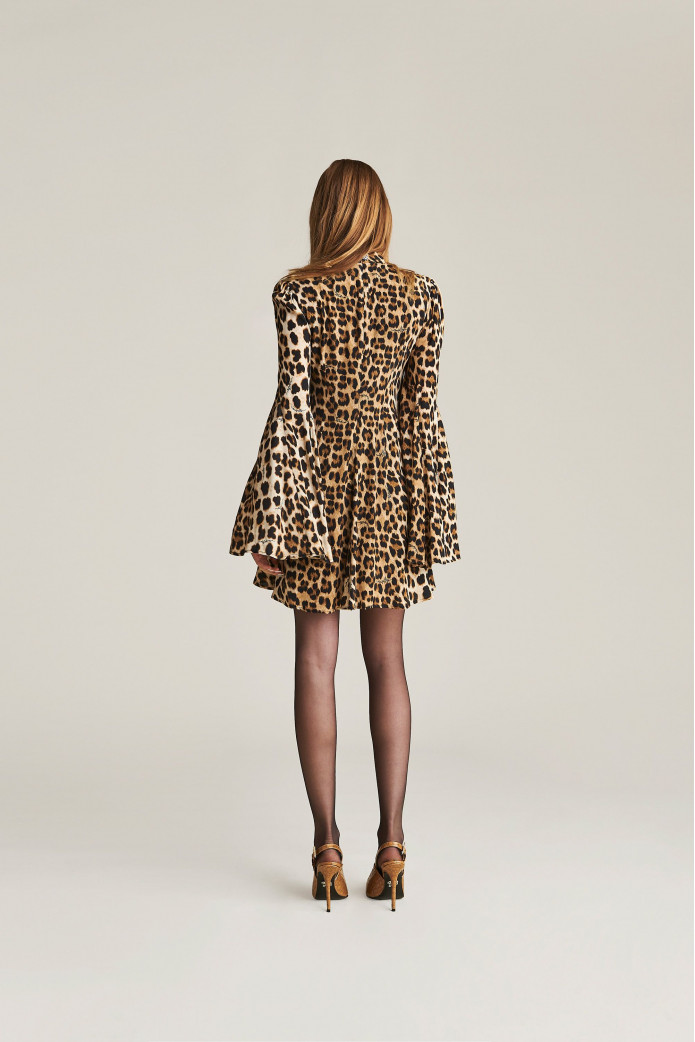 Butterfly Flor – Delicadeza, color y elegancia natural