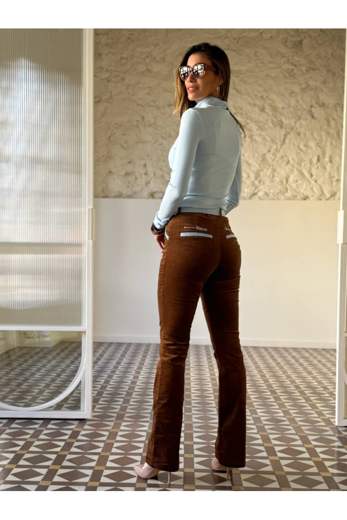 Pantalón Druzy de Camaleónica – Estilo sofisticado y comodidad impecable