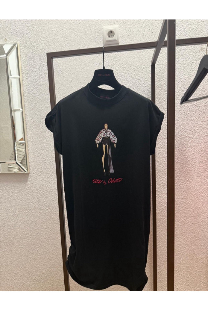 Camiseta-vestido Teté by Odette negra - FriendsnShop