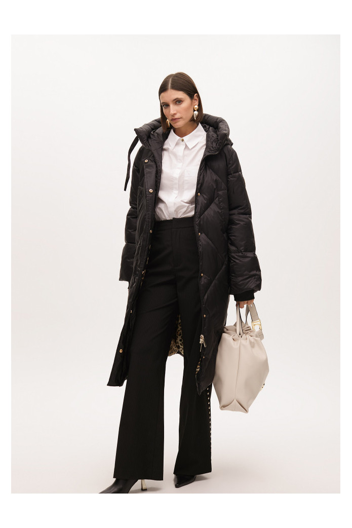 Abrigo plumas negro con capucha Lola Casademunt – FriendsnShop