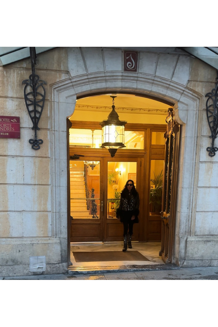 Cazadora de brillo y piel Tete by Odette | Edición exclusiva en Friendsnshop