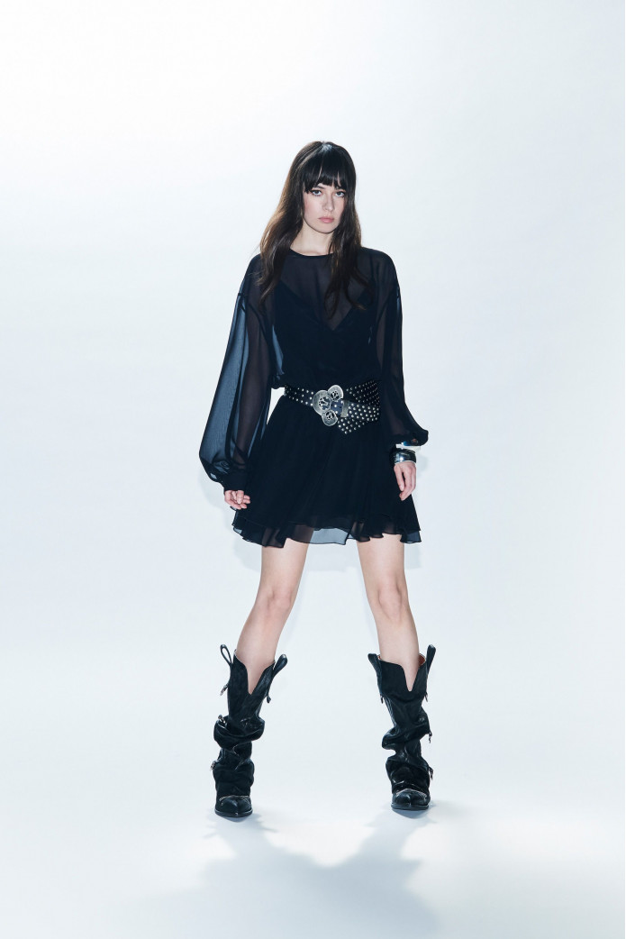 Flower Belt de Aniye By con Tachuelas