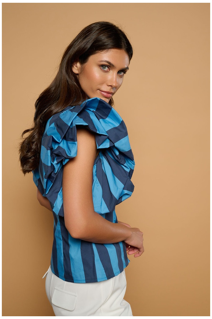 Balear Top Minueto – Blusa Azul Rayas con Volantes | FriendsnShop