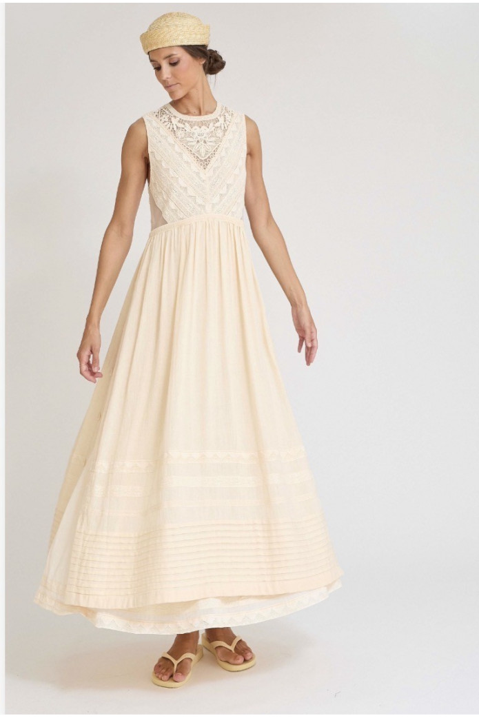 Vestido Ego Crudo Zaitegui – Vestido Largo con Puntilla y Lorzas SS26