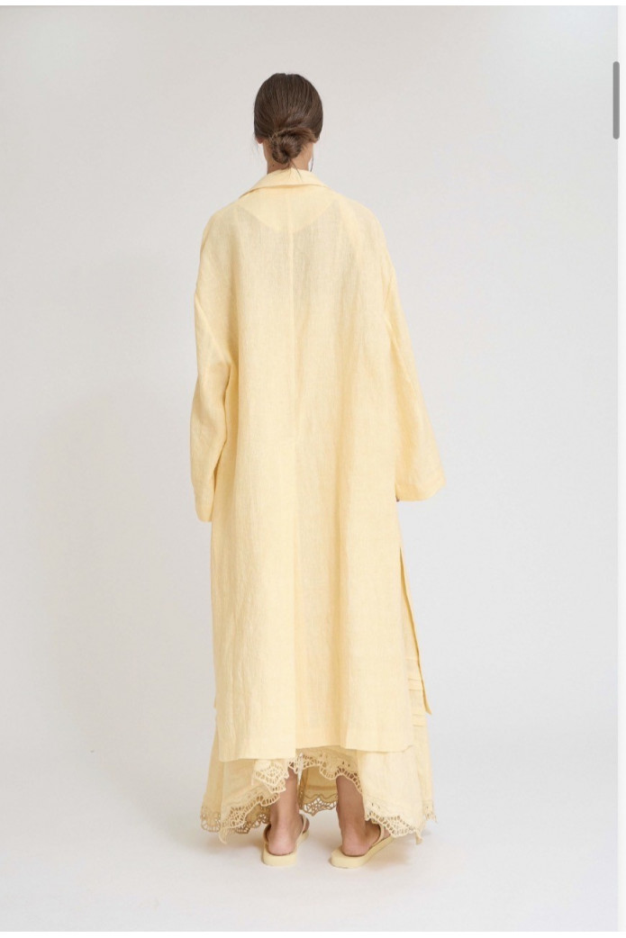 Abrigo Muskiz Vainilla Zaitegui – Abrigo Largo de Lino Bordado SS26