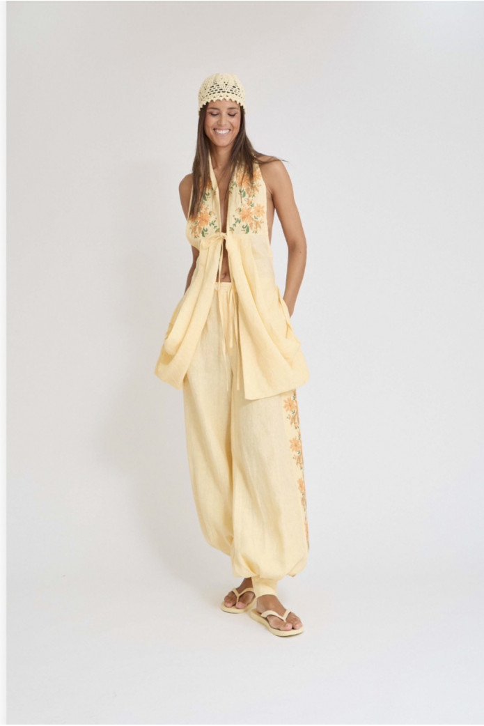 Chaleco Ilso Vainilla Zaitegui – Chaleco de Lino Bordado SS26